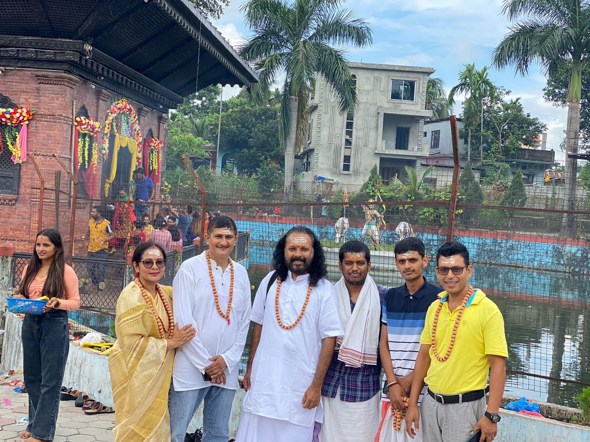 JGDSwamiji's tweet photo. #arjundharatemple darshan #Birtamode #jhapa #Nepal
Click here for more details: https://t.co/6F2HNG6xBe https://t.co/mytZacqqsE