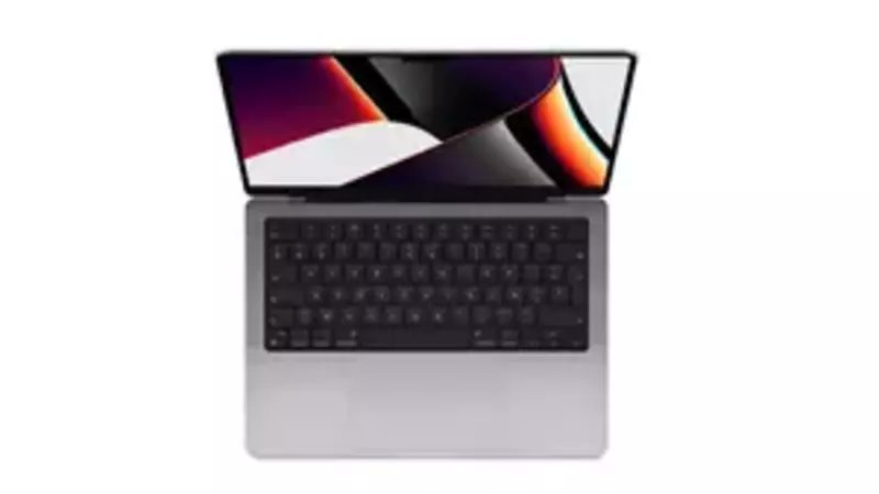 Mac4ever's tweet photo. Jusqu'à 350€ de réduction sur les MacBook Pro 14" M1 Pro/M1 Max, livrés demain #Mac4Ever #MacBookProM1Max #MacBookProM1Pro #Refurb https://t.co/pantbJF2Wr https://t.co/CYlsOBETnm