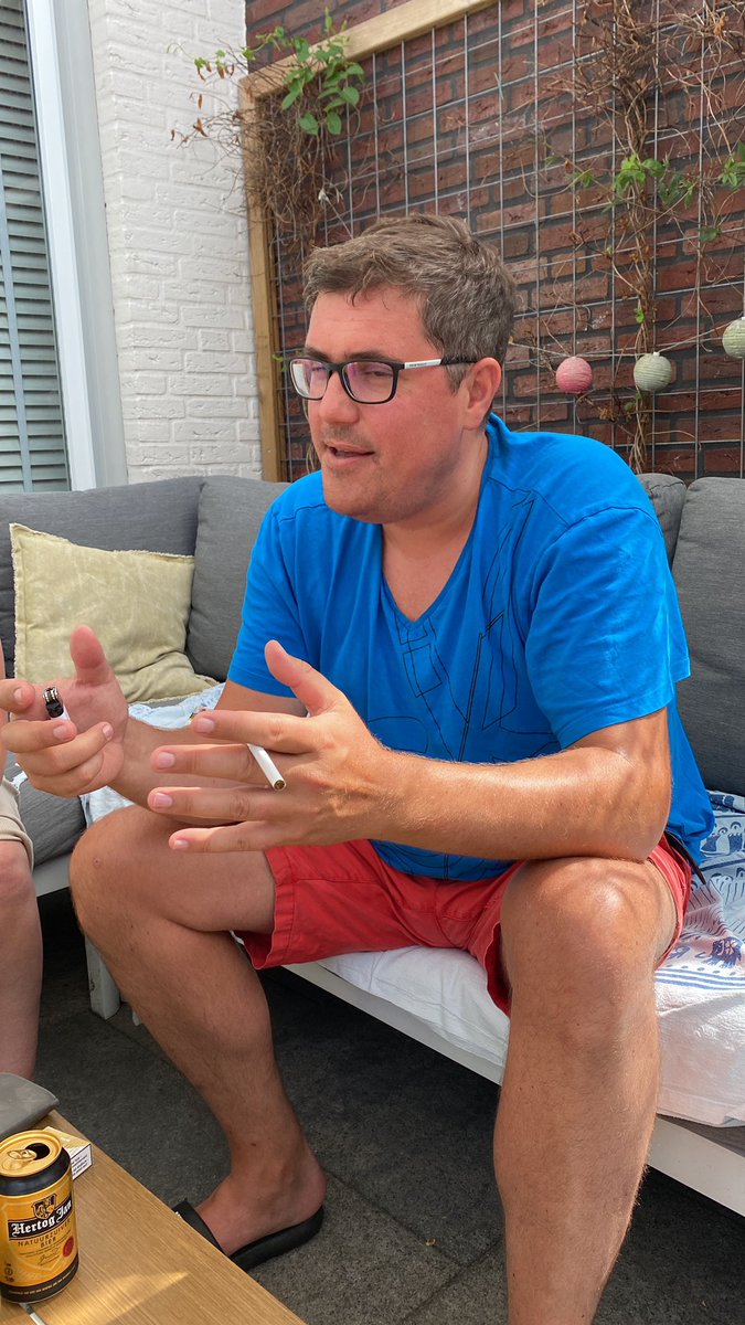 Gisteren gedurende 7 uur naar het evangelie van ome <a href="/gewoonko/">JordySmit</a> zitten luisteren.

Het komt goed met <a href="/Feyenoord/">Feyenoord Rotterdam</a> en met de wereld mensen!

Zegt het voort, zegt het voort…

#Zomergasten #Feyenoord