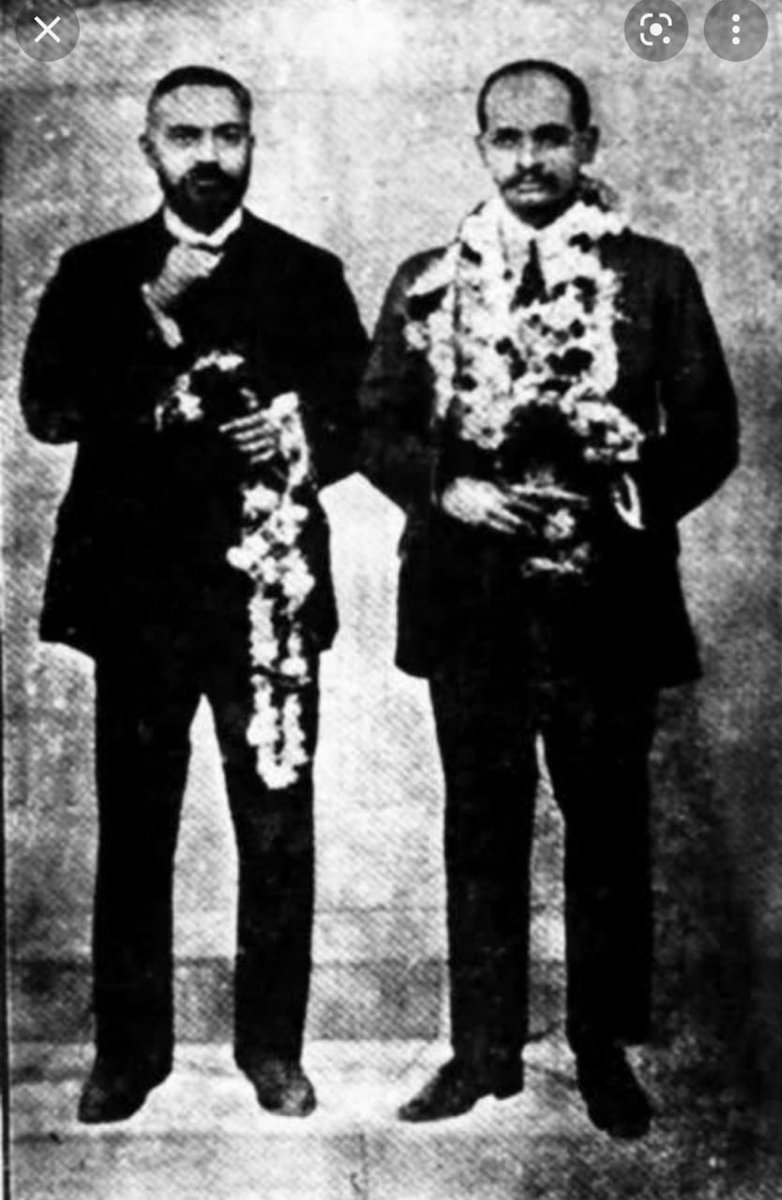 Samvidhanvadi's tweet photo. #Barrister Vallabh Bhai Patel &amp; #Barrister_Vitthal Bhai Patel

अंग्रेजों की अन्याय पूर्ण सरकार से लड़ पाए क्योंकि नेताओं को कानून का ज्ञान था।

आज भी अगर सरकार से मुकाबला करना है, हमें निर्भीक बैररिस्टर चाहिए। https://t.co/F5WzaLKGLr