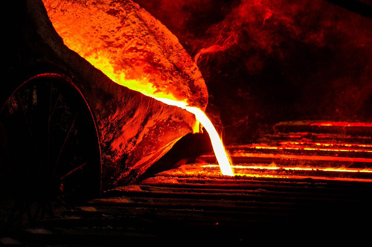 DirectorsTalk's tweet image. &apos;Vesuvius now expects to report a trading profit for H1&apos; 

Link: bit.ly/3cH3Ayd 

#VSVS #MetalFlow #MoltenMetals #Engineering #FTSE250 #Investing