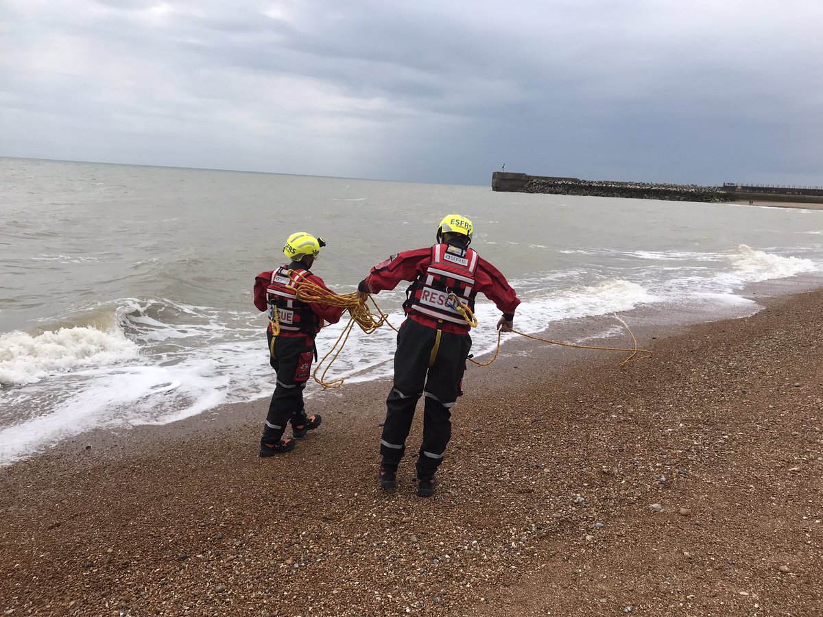 Bohemia Road and The Ridge Crews respecting the water. Today <a href="/WHO/">World Health Organization (WHO)</a> invites us ALL to 'Do one thing to prevent #drowning'. Well done Hastings Crews.