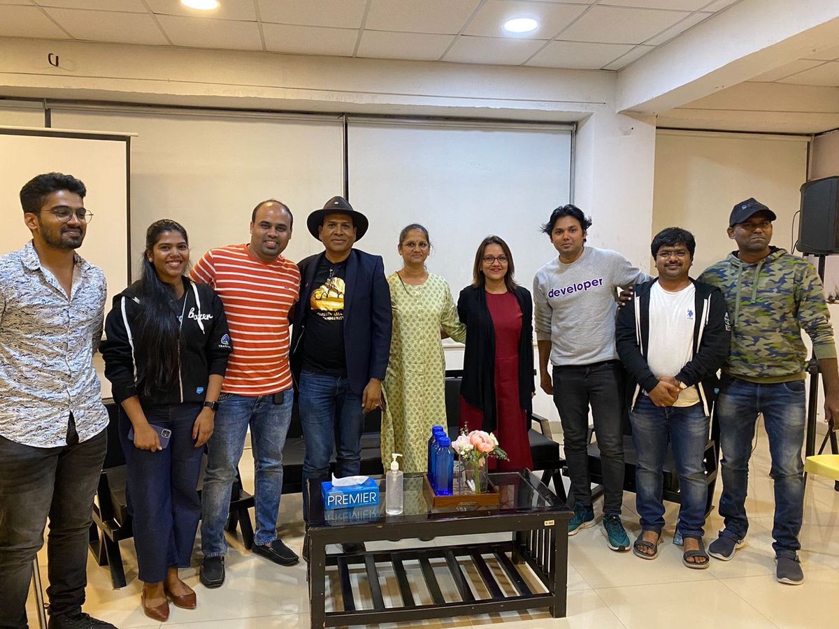 VARUNOFFICIAL97's tweet photo. Yesterday Pre Developer Days event was Amazing 🤩 with inspirational Journey of Salesforce leaders and fellow Trailblazers.
Glad to connect with @SanketAtal @kavindrapatel @SfdcKiran
Special thanks to @iKishorebt @Rupalika_Sfdc for making this happen. https://t.co/7I36mD0ZC4