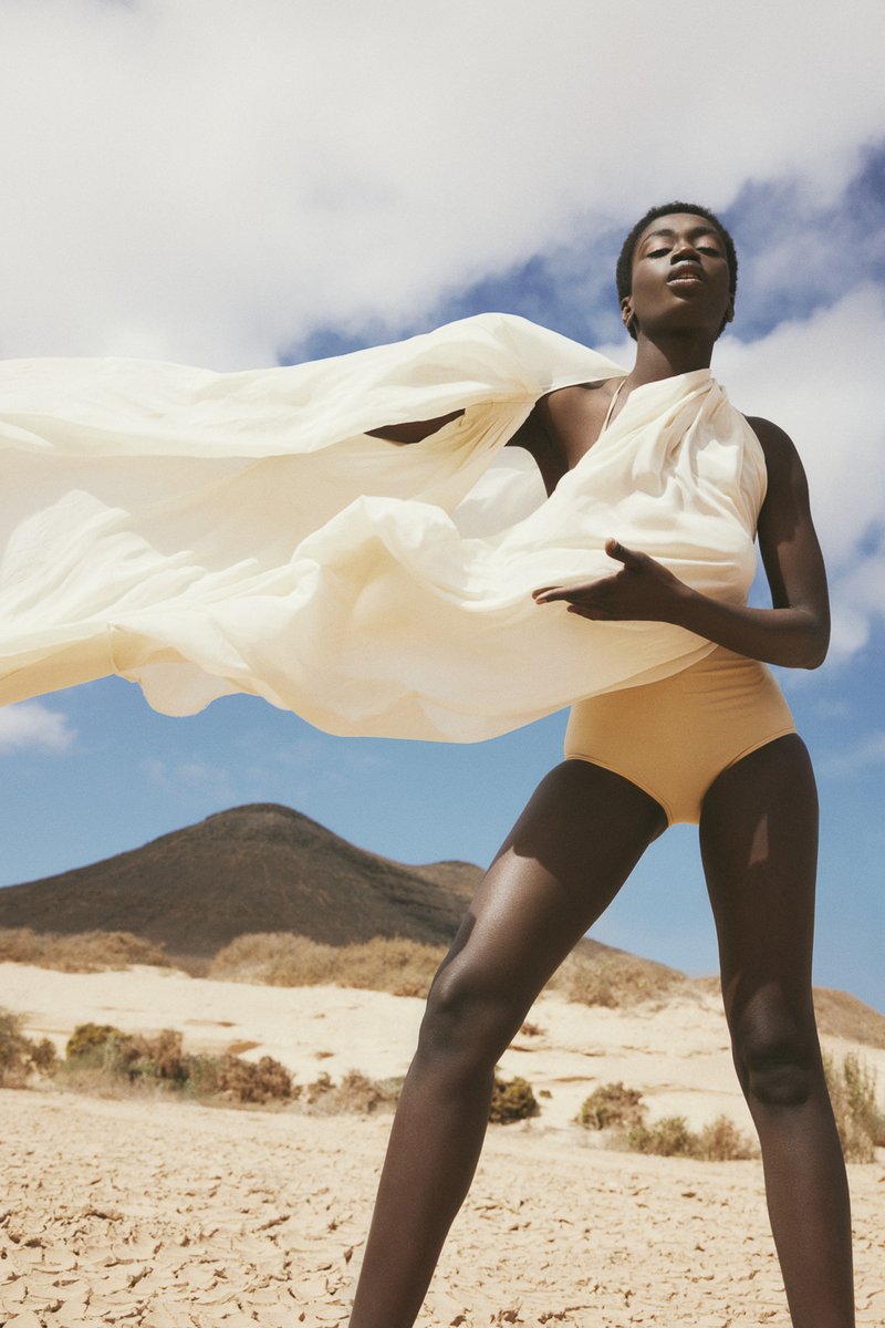 fasheditorial's tweet image. Jonas Müller for #ELLE Norway with Amba Nyima fashioneditorials.com/jonas-muller-f… #fashionPhotography #Photography