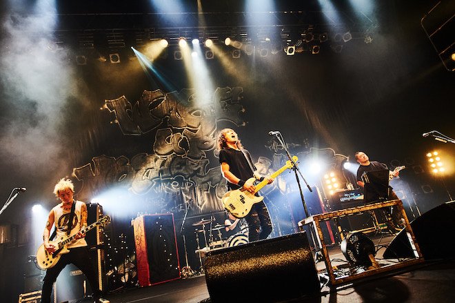 mdtsfle852347's tweet photo. 昨日は赤本読んだりアルバム聴く事でしか堪能出来なかった世界に足を踏み入れた余韻が色濃く残ってて今日は浮足立ってる。今回はチケ運良過ぎたんだ。次は忌々しきお誕生日やな。
#wumf
#Pyromania2022 https://t.co/TuTCSOrMq6