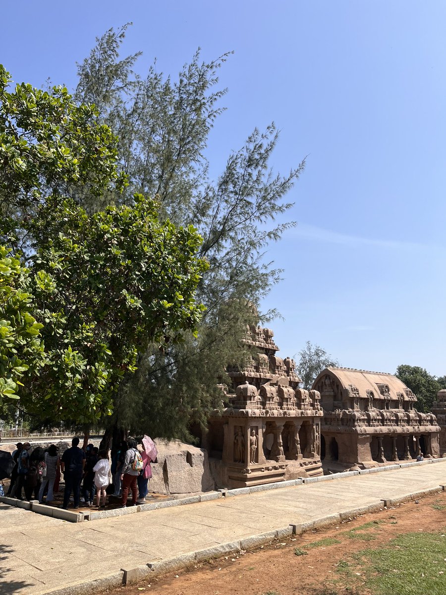 IP_Circle's tweet photo. Finally we come to Krishna’s butter ball to warp up first half of today’s cultural excursions! https://t.co/DfMRinBKip