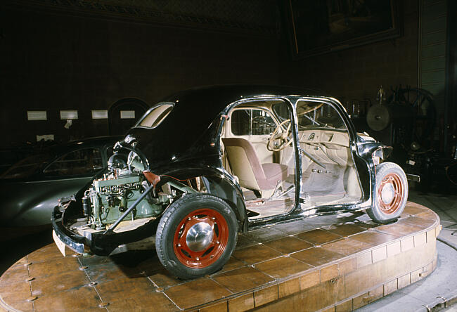 Musée des Arts Métiers tweet media