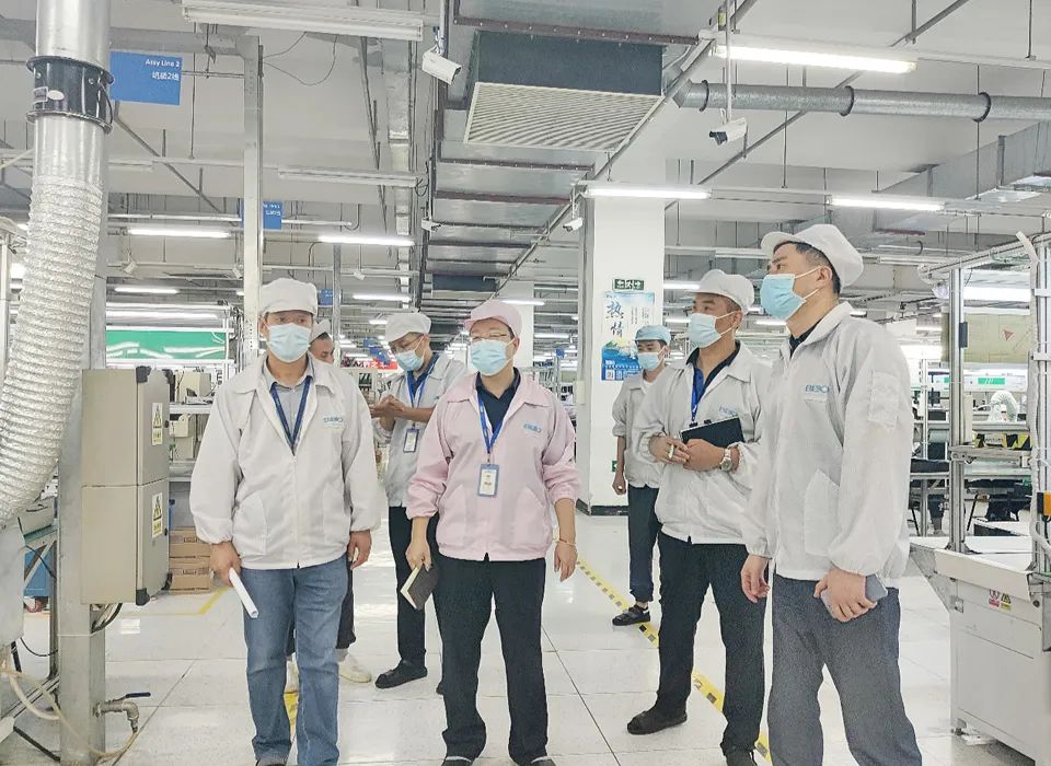 Media_Brio's tweet photo. Recently, the production management, quality management, environmental protection, energy conservation and emission reduction special inspection working group led by general manager Chen carried out inspection and guidance on production workshops and warehouses. #BRIO #EMS #PCBA https://t.co/xoUZ6JkjBj