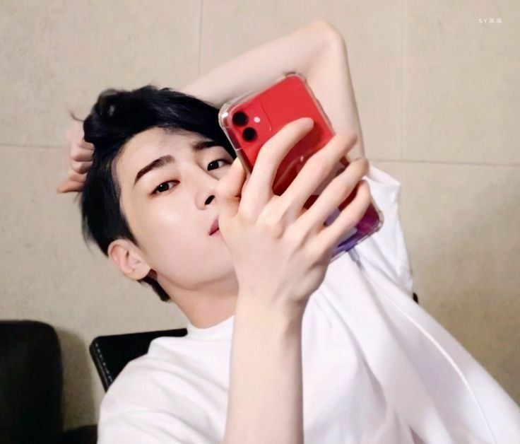 INKVANSION's tweet photo. Me, getting service from your pretty little mouth. https://t.co/YT80cN5BeZ