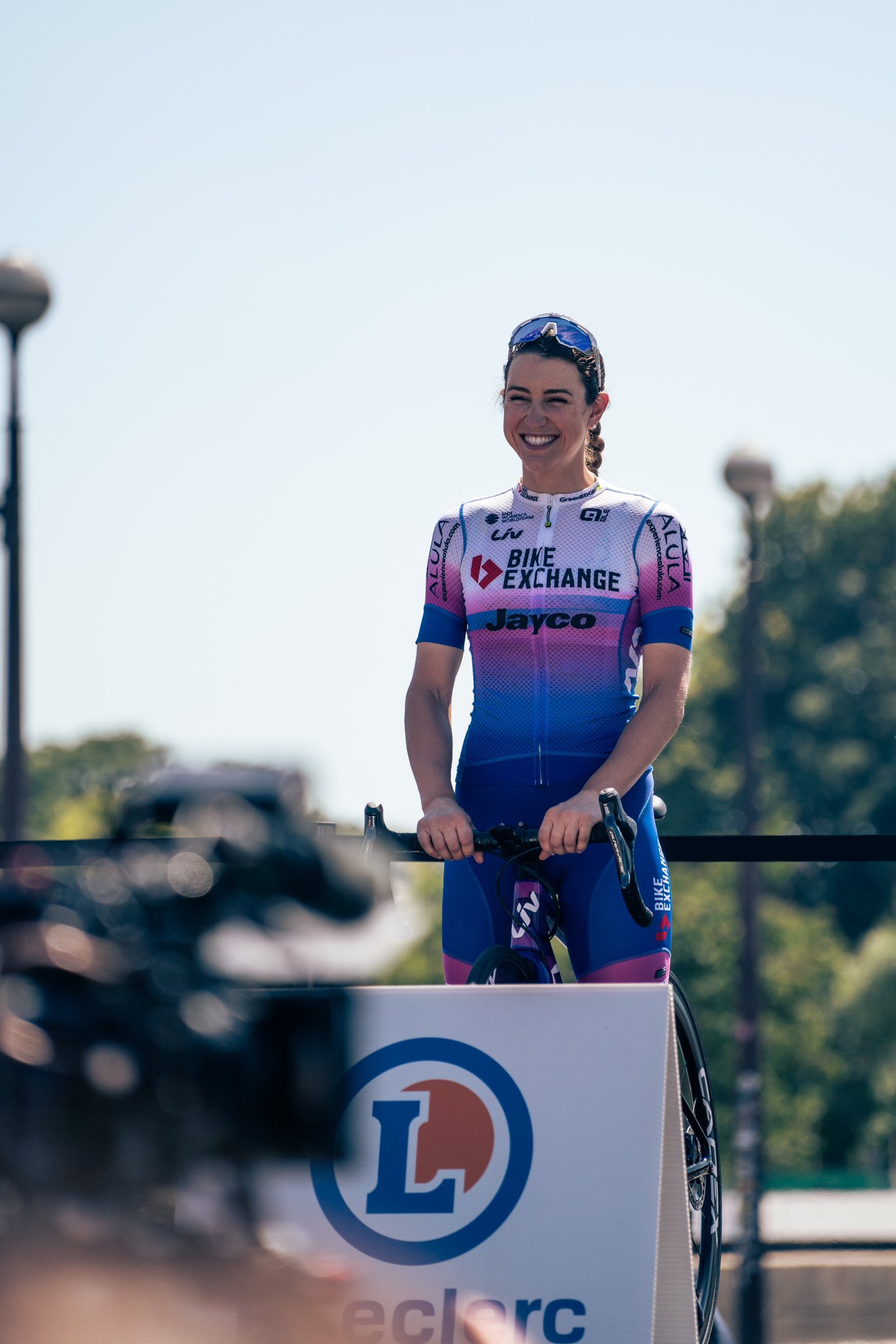 Kristen Faulkner on Twitter "From the Eiffel Tower to the Champs