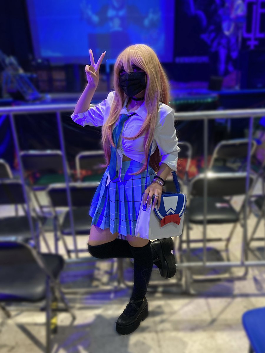 Hoy asistí a la Nipop-Fest en cdmx, y la pasé muy bien 💕 Gracias al staff por elegirme como ganadora del concurso de tiktok! 
Gracias a eso, estrené mi cosplay de Marin Kitagawa!!

Sígueme en mi Instagram: karjatzy_cosplay