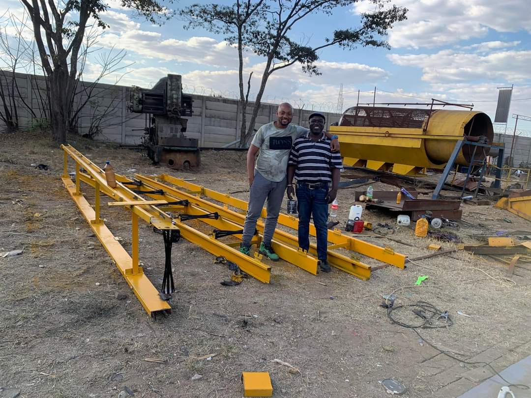 To the right is Tawanda Pedzisayi he manufactures quality Ball mills , jaw crushes  etc from scratch.. 
Let’s learn to promote our own local indigenous people. He supplies mining equipment  to a number of miners. 

Contact him on 

+263 7 72460901
+263 7 13782542
