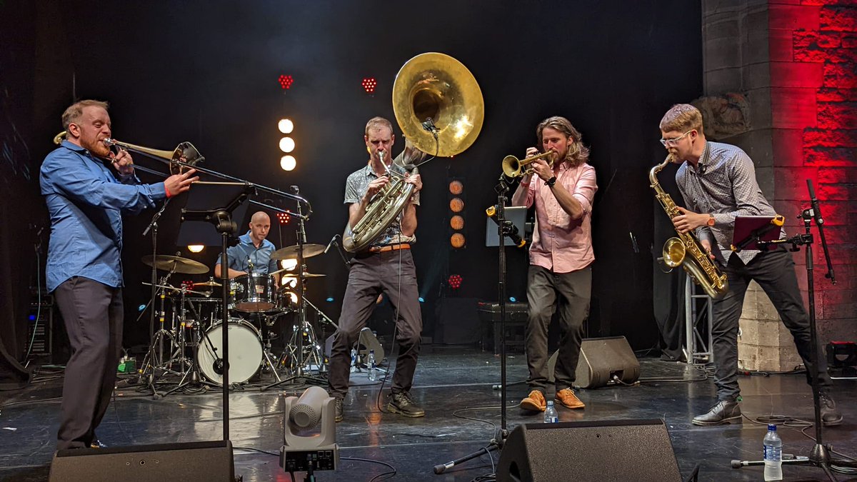 Brass Gumbo (@brassgumbo) on Twitter photo Check out this action shot from yesterday's <a href="/EdinburghJazz/">EdinburghJazzFest</a> show!
We're back with our Beatles show at <a href="/edfringe/">Edinburgh Festival Fringe</a> 21-25th Aug at <a href="/TheJazzBar/">The Jazz Bar</a> - tickets onsale now!
tickets.edfringe.com/whats-on/brassā¦
#edinburghjazz #edfringe #TheBeatles Check out this action shot from yesterday's <a href="/EdinburghJazz/">EdinburghJazzFest</a> show!
We're back with our Beatles show at <a href="/edfringe/">Edinburgh Festival Fringe</a> 21-25th Aug at <a href="/TheJazzBar/">The Jazz Bar</a> - tickets onsale now!
tickets.edfringe.com/whats-on/brassā¦
#edinburghjazz #edfringe #TheBeatles