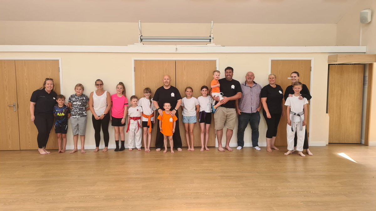 TekioCempa's tweet photo. What an amazing experience. Physically exgaustingbut worth every second. 
Still time to donate if you wish to 
https://t.co/CqTPPkZRrA

#dottiesjourney #martialarts #gofundme https://t.co/KNjWIW2eWY