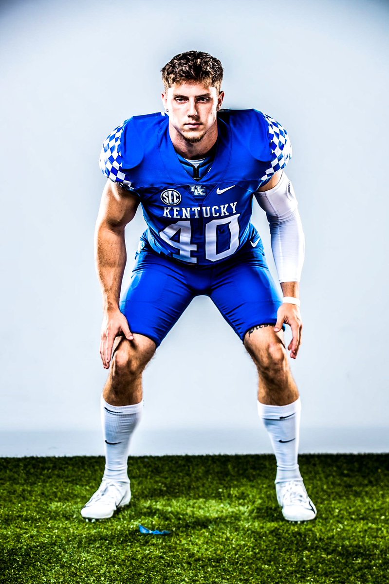 4️⃣0️⃣ days until Kentucky football 🏈