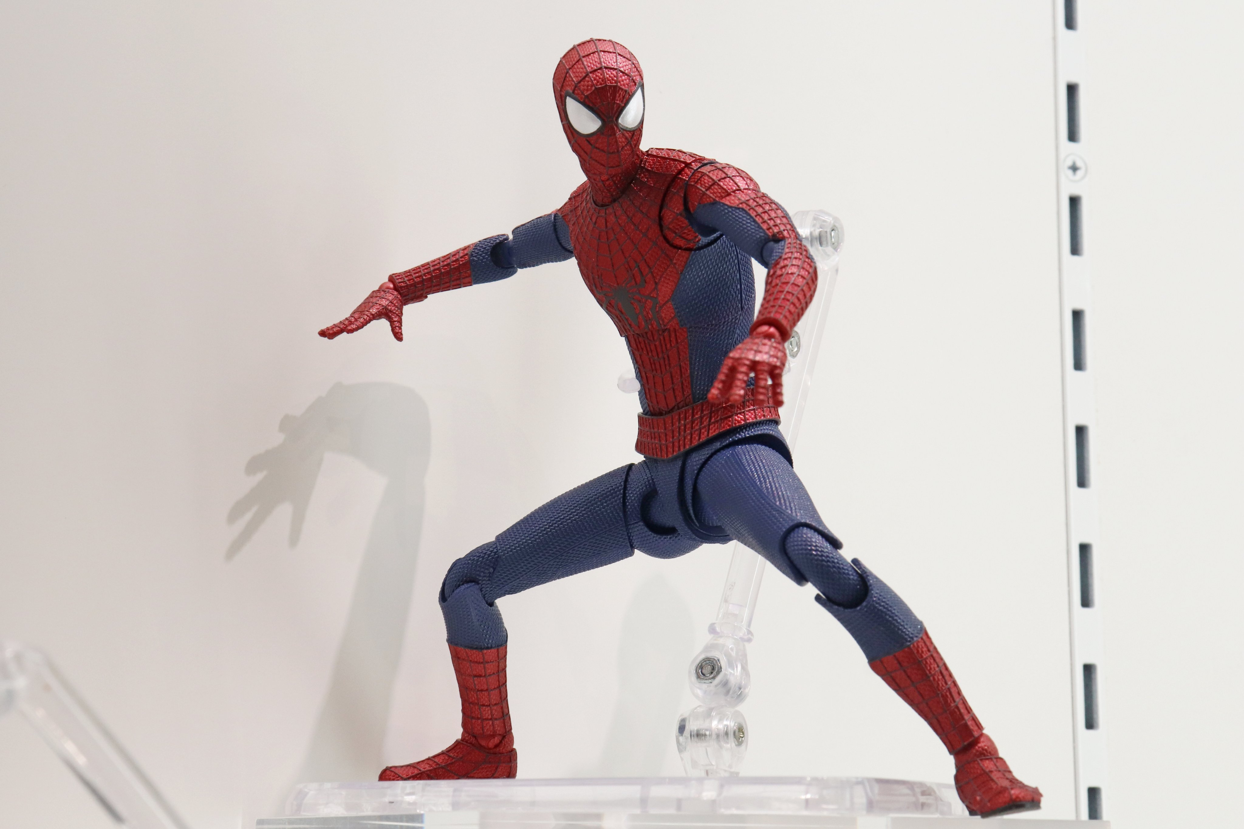 S.H.Figuarts フレンドリー・ネイバーフッド・スパイダーマン 国内正規