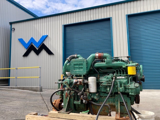WatermotaLtd's tweet image. A visit from an old friend here at Watermota on Friday, courtesy of a 4 cylinder DAEWOO engine. 

After more than 20 years of commercial service, the engine has been returned for some routine service work before it is moves on to its new home. 
#commercialengine #wearewatermota