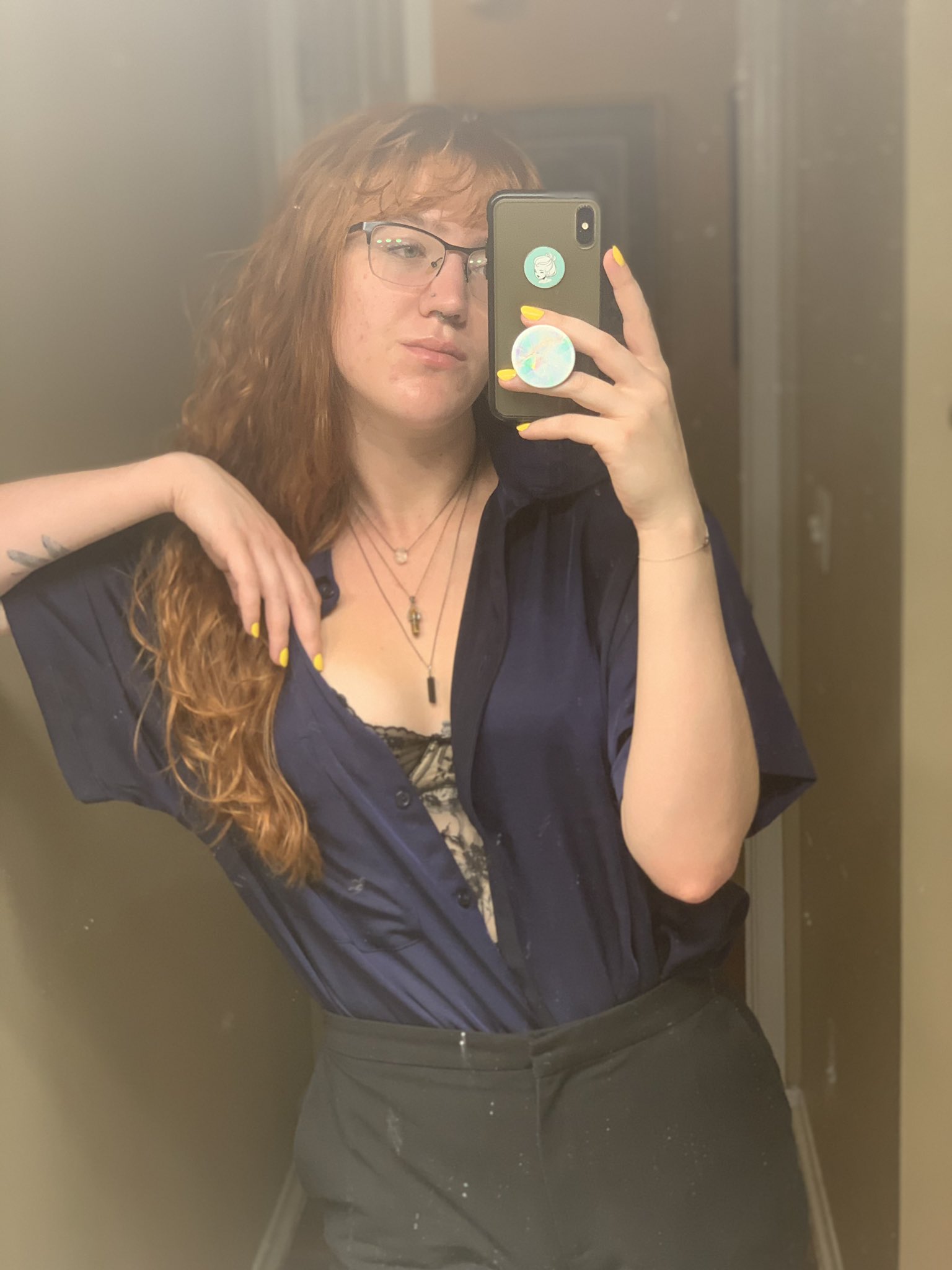 Katie R on Twitter: "Monday morning thirst trap https://t.co/j4gulDsRYb" / Twitter