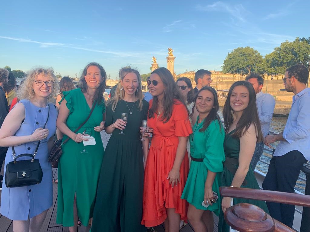 BCTG_Avocats's tweet photo. ☀️🛥💥Retour en images sur la #SummerParty2022 qui a réuni tous les membres de BCTG Avocats. Se retrouver, échanger autour d'un verre, danser et profiter d'une belle soirée d'été !! De beaux moments de partage. Merci à tous et passez un bel été! #BCTGAvocats https://t.co/2ggA3CFxD9