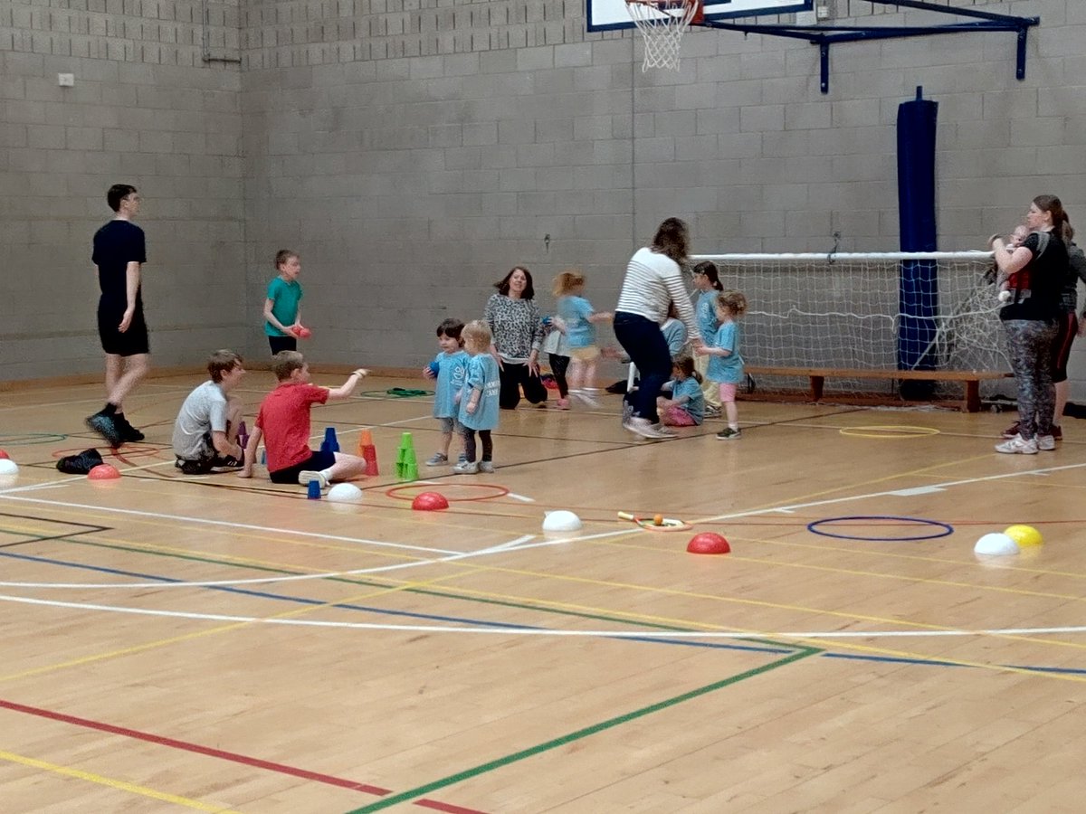 coachmysport's tweet image. The children had a lot of fun at our first preschool class of the summer camp run by @cmsshaun3  

#Dunblane #Sports #Activities #SummerCamp @ClubSportStlg @ActiveSchoolsSL @YouthLinkScot @Firstport @TNLComFundScot @DunblaneHS @dunblaneinfo
