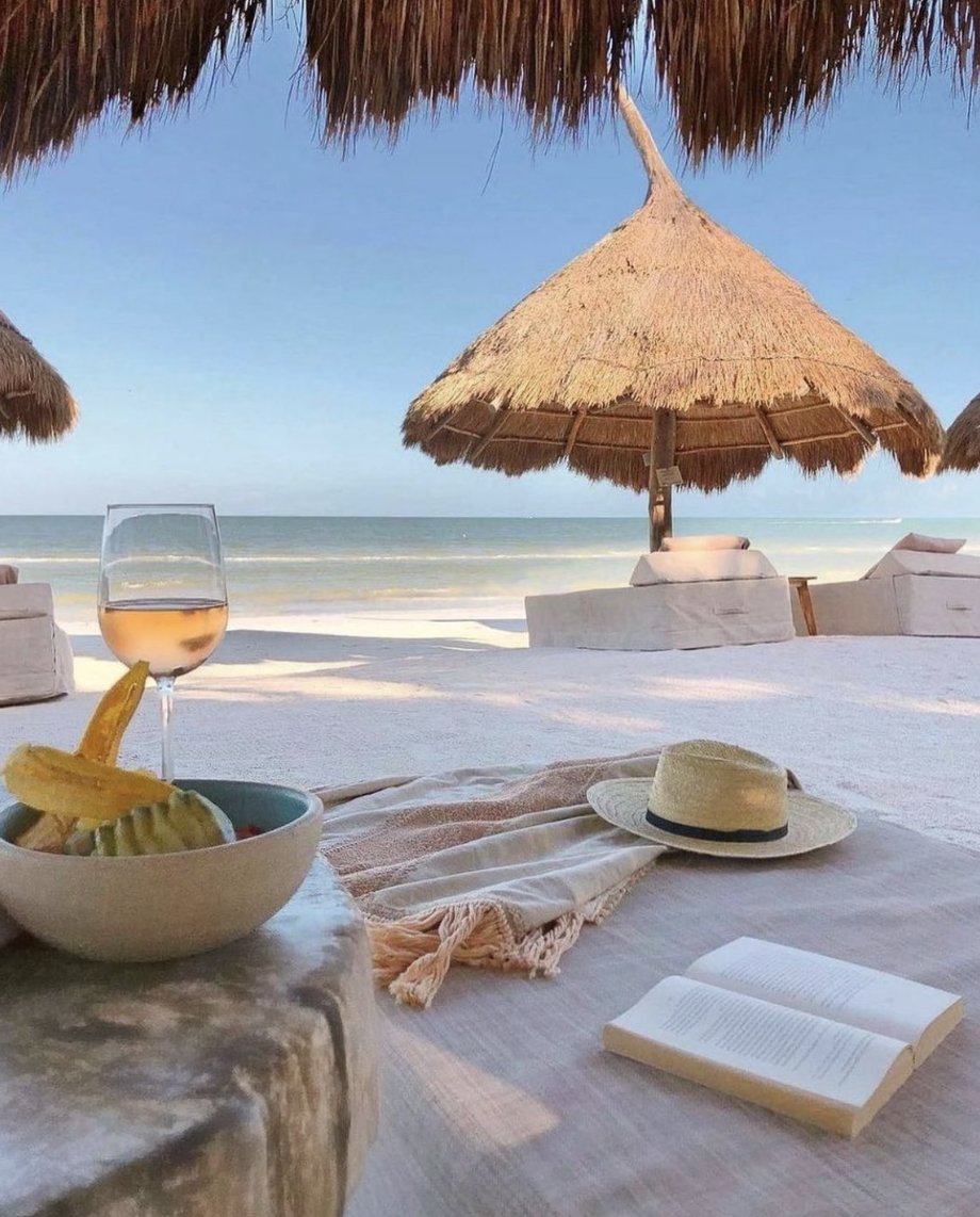 Need to be on holiday 😰