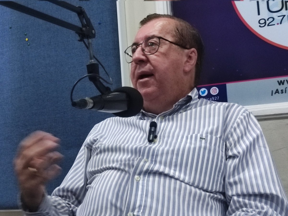 CesarPerezVivas's tweet photo. Iniciamos la mañana de este #25Jul en #PuertoOrdaz conversando con el amigo Jesús Mota por radio @Turistica927 sobre la importancia de la #ConcertaciónCiudadana y de que juntos #TransformemosAVzla 🇻🇪 https://t.co/98fXcqRCBa