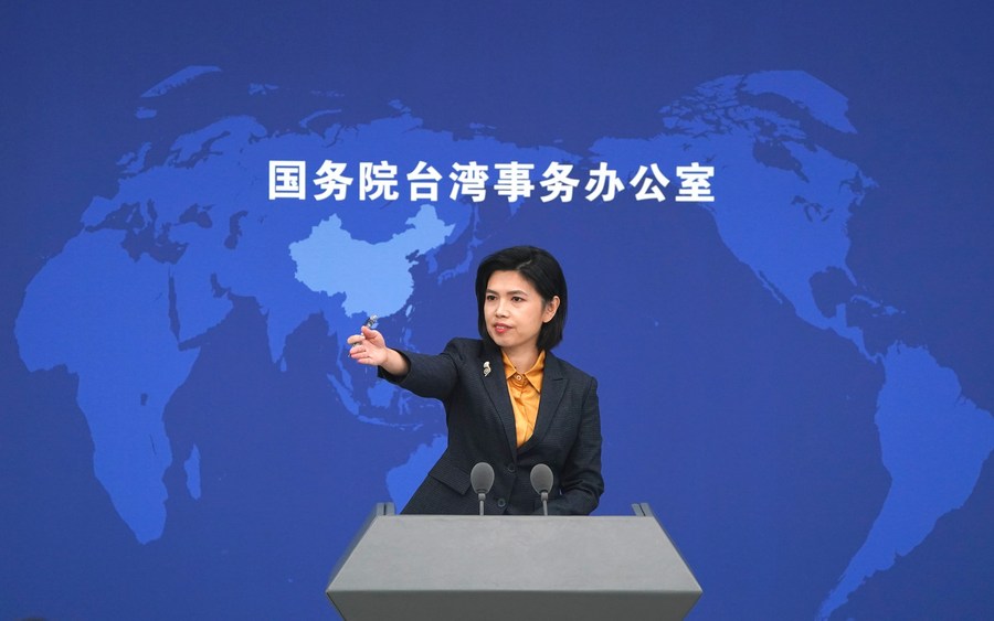 XinhuaChinese's tweet photo. 国台办：日本政府的《防卫白皮书》无权就台湾问题说三道四 https://t.co/xezB4nZV4a https://t.co/6b0HEETJJA