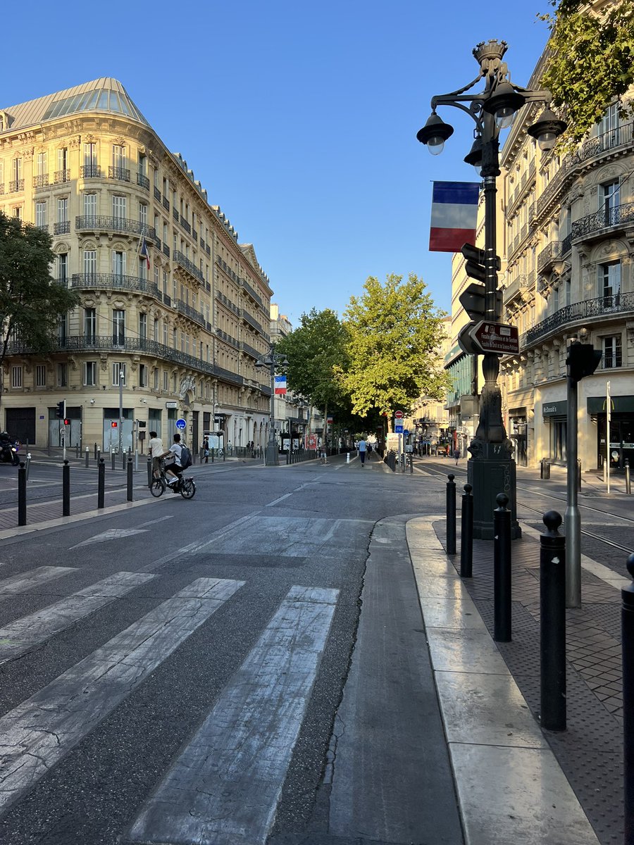 natoocalise's tweet photo. Bravo @AMPMetropole &amp; @marseille pour les pistes cyclables ! Un vrai bonheur Allauch-Marseille-Allauch en #evtt ! https://t.co/q0J9zDeXnG