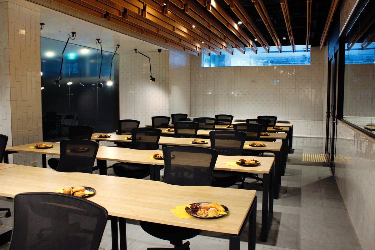 SalteraTraining's tweet photo. We love our space 😍

#saltera #salteratraining #innovationhub #australia #education #au https://t.co/TQCmVgRHbo