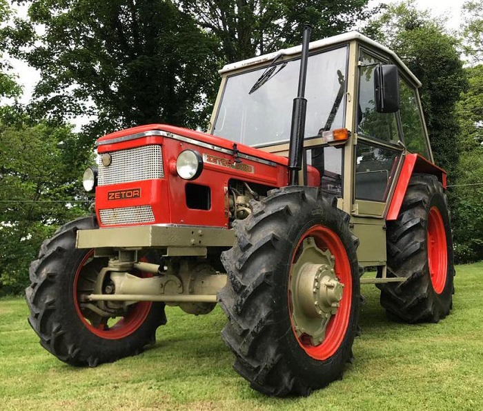 CheffinsMachine's tweet photo. Last call for entries! They're flooding in for our Harrogate Vintage Sale on 20th August 2022 @YEventCentre  Check out what's landed already.  Entries close at the end of the day - enter via our website - https://t.co/4UGN1K3z4O or give us a call on 01353 777767 (option 2). https://t.co/1h8PKRhVtV