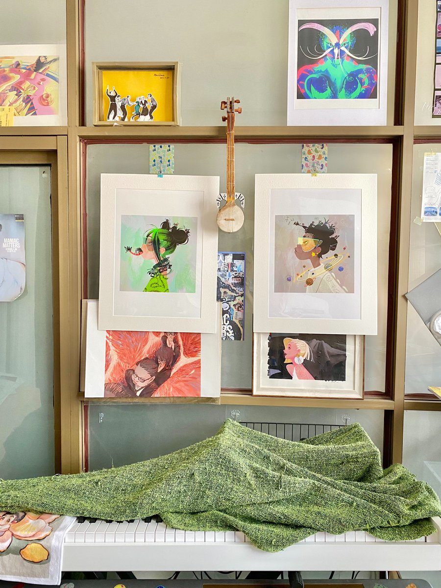 Soulda16Club's tweet photo. Guess whose room it is?
Our artist's. @alonelee127
Now you might know who are her favorite Souldas.
#knowYourSuperpower
#BeYourself https://t.co/45ers5YeSt