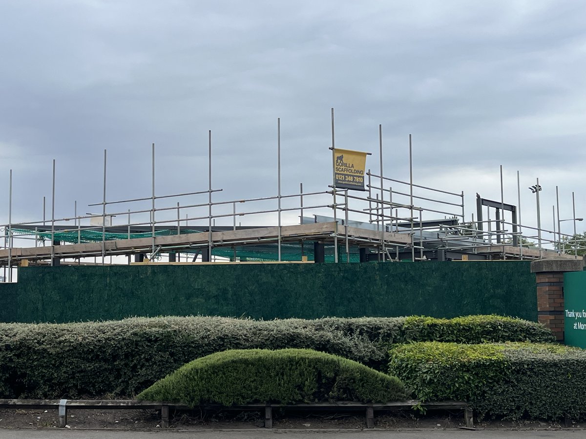 GorillaScaffold's tweet photo. Scaffold erected for another Costa Coffee job in Walsall🦍

Thirsty work this is 👀

#Scaffolders #Scaffolding #Construction https://t.co/avxRv07CkC