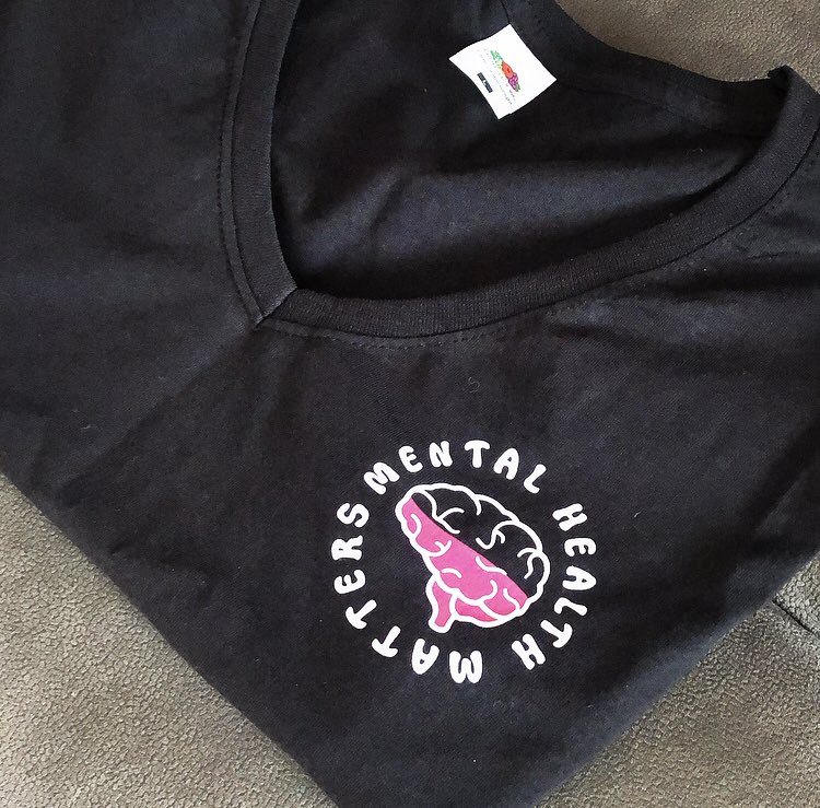 Person_BehindMe's tweet photo. Womens fitted V neck styles now available. #encouragesomeonetoday ❤️🧠 https://t.co/xbR4OKfeGI