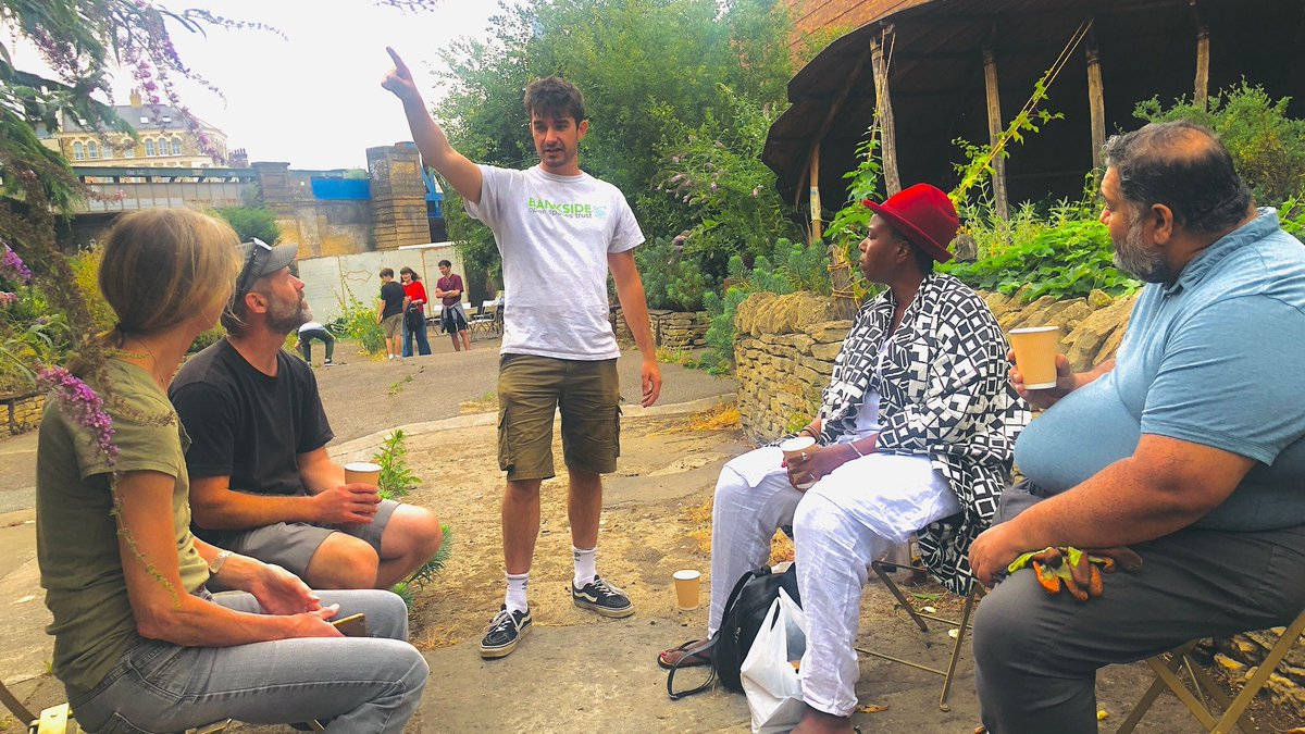 ThePTrust's tweet photo. (1/3) Participants of the #TimeToTrust: #ExploringAnxiety programme got their hands dirty at @TheGooseSez last week, ‘vision questing' in #nature. They sought to hold questions regarding themselves and anxiety, and to notice the signs, synchronicities & feelings that arose. https://t.co/RB4AVYqumg