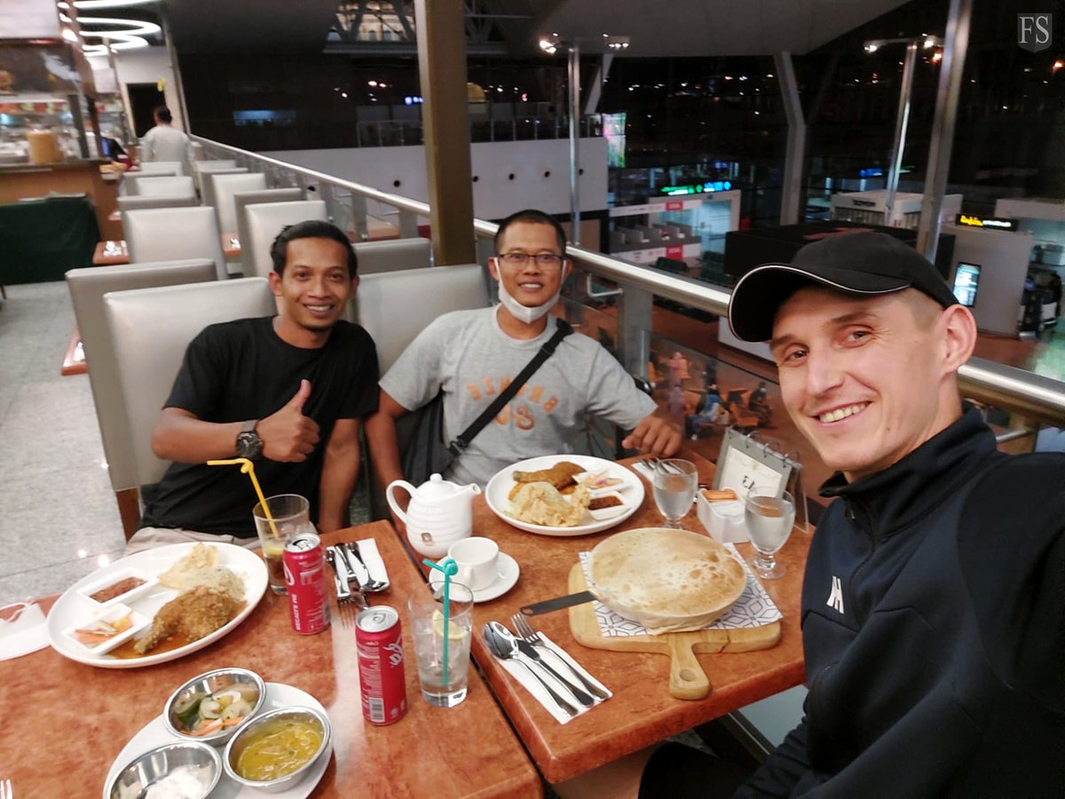 FireSecurityAS's tweet photo. Our team has finally arrived in Brunei to start a project for Brunei Shell Petroleum. From left: Ari Anto, Supri Yono and Lukasz Grzenkowski.
Stay safe! #cables #electrical #repair #firesafety #sustainable #petroleumindustry https://t.co/vw8Nfi95ct