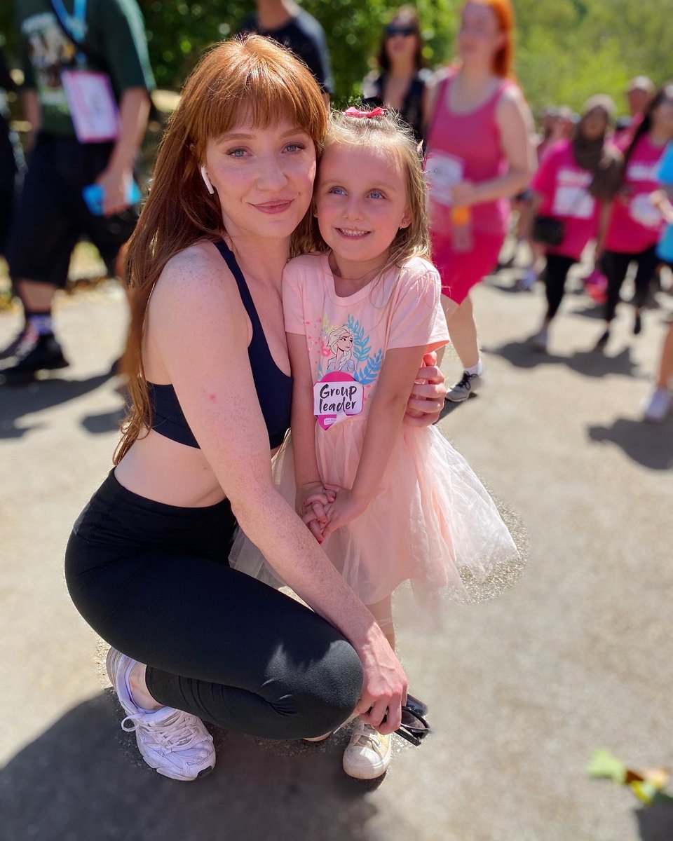 beppypaige's tweet photo. and obviously it was lovely to see the girls and walk a tiny part of their race with them to show our support for the impressive day they all had organised. ✨♥️
Forever proud
#teamsarah #raceforsarah #raceforlife2022
♥️♥️ https://t.co/tjbCiHObVD