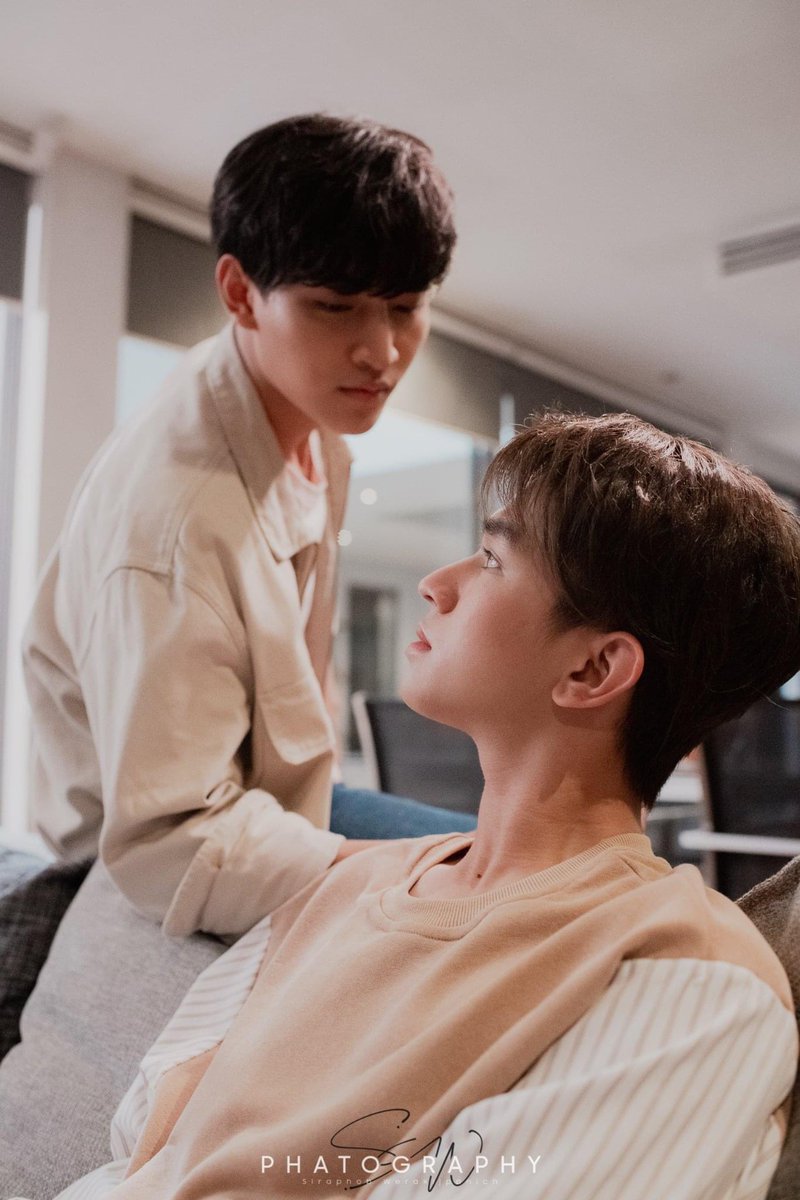 StarLightHouse5's tweet photo. อีกคนเป็นเด็กดื้ออีกคนเป็นคนคลั่งรักแหละ พี่เพียร์ซน้องไต้ฝุ่น
#CloseFriendSS2
#closefriendโคตรแฟน
#โอห์มฟลุ้ค https://t.co/q62YUFd6oV
