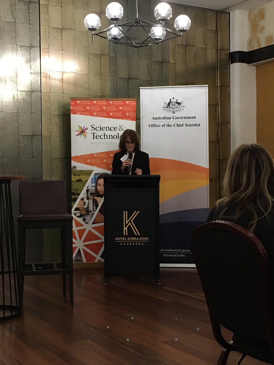 CoughItUp1's tweet photo. Networking and volunteering are key to future successes. @ScienceChiefAu Dr Foley shares her stories of her career and experiences to the Office of the Chief Scientist Science Policy Fellow alumni at our first annual alumni get together #sciencepolicy #networking #friendship https://t.co/4Az4yYLQqS