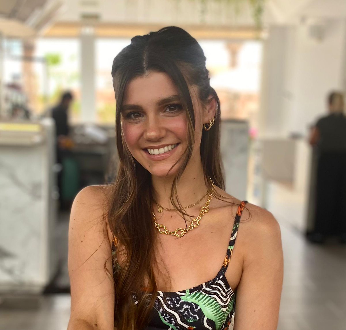 Introducing the newest member of the 427 team 🎉 Please give a warm welcome to Beth Peace, who is joining us as #SEO #ContentWriter. Beth brings 6 years of #digitalmarketing experience &amp; has a huge passion for writing. Find out more here: bit.ly/3z2UuDf