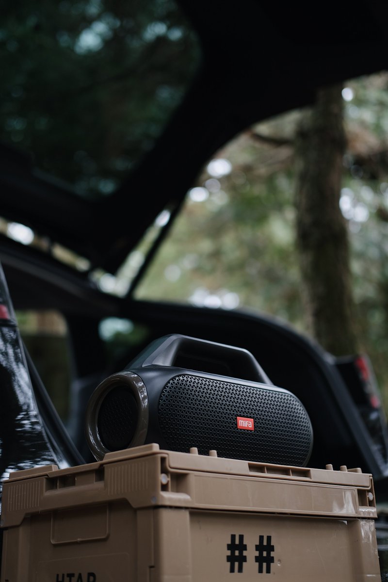 MifaLife's tweet photo. Make music and camping a perfect match👏
.
.
.
.
.
#mifa #mifaaudio #mifawildbox #wildbox #bluetoothspeaker #speaker #outdoor #camping #solocamping #wildcamp #campingvibes #campsite #campinggear #campingstyle #campinglife #mountain #캠핑 #キャンプ https://t.co/NkcAnJwN5C