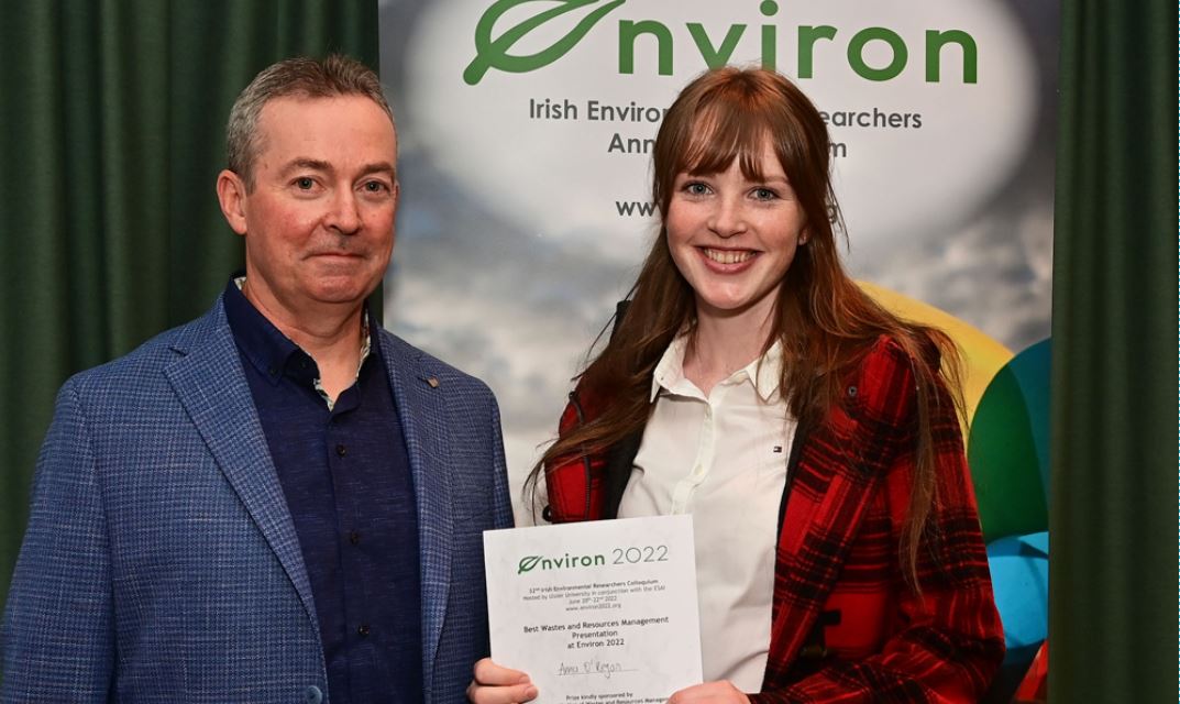 MaREIcentre's tweet photo. @AnnaClaireOR #MaREI @eriucc @UCC wins the Best Wastes &amp; Resources Management Presentation @ESAI_Environ 

Research found associations between greenspace &amp; health while identifying links between higher levels of greenspace &amp; lower levels of air pollution

https://t.co/tAqvI1XnRb https://t.co/wSTeD5jdgM