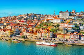 Viajitos's tweet photo. DESCUBRE PORTUGAL AL COMPLETO . RUTA ENCANTOS DE PORTUGAL EN 5 DIAS EN EL BLOG DE VIAJITOS .Tu guia de viajes 
https://t.co/rHXXs5ZBDd https://t.co/zzeIbgqKcQ