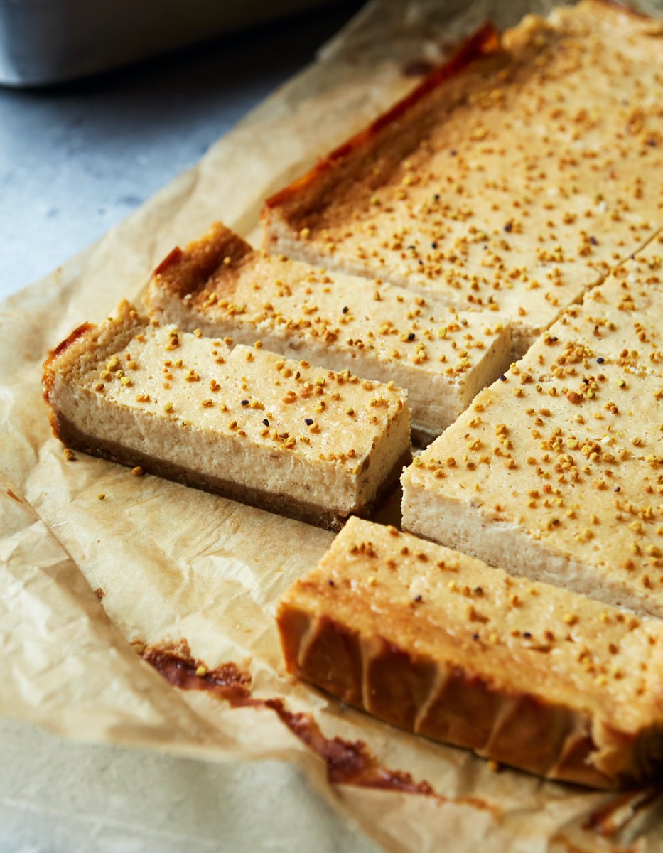 The Exploding Bakery (@explodingbakery) on Twitter photo HONEY, LEMON & GINGER CHEESECAKE
This is a belter of a cheesecake. However, it’s a bit like Marmite, in that most people go crazy for it but some detest it.
If you love ginger and honey, then go for it!
Book out 18th August,
smarturl.it/bakeitsliceite…
📸 <a href="/samaharris/">Sam A Harris</a> HONEY, LEMON & GINGER CHEESECAKE
This is a belter of a cheesecake. However, it’s a bit like Marmite, in that most people go crazy for it but some detest it.
If you love ginger and honey, then go for it!
Book out 18th August,
smarturl.it/bakeitsliceite…
📸 <a href="/samaharris/">Sam A Harris</a>