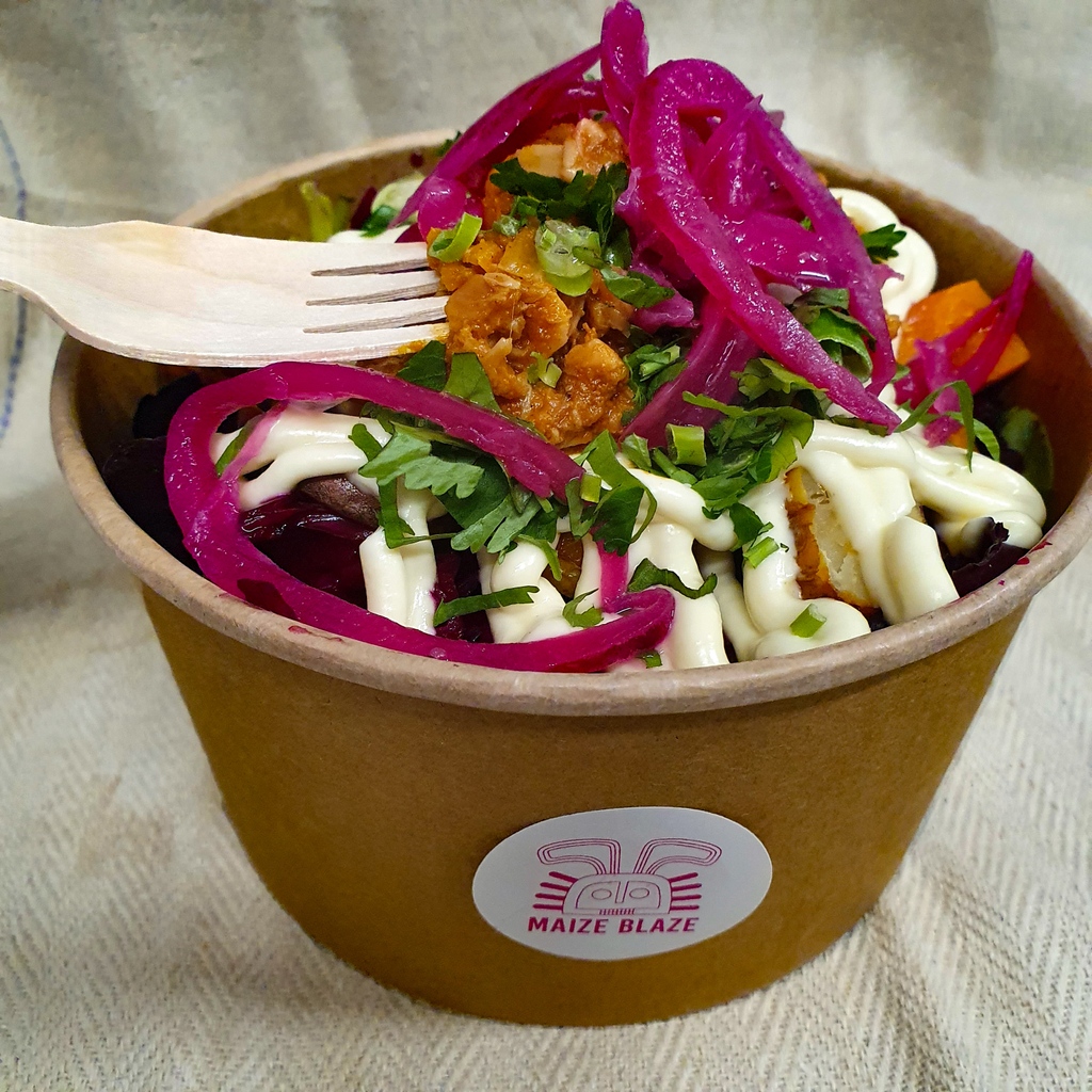 Maize Blaze | Modern Colombian (@maizeblaze) on Twitter photo Our amazing Pollo Salad Box is the big tasting healthy kick you need to start your week off in style! 
We're open at Camden Market, Hackney Wick and of course hit us up  via the link in the bio for delivery. 🛵 Our amazing Pollo Salad Box is the big tasting healthy kick you need to start your week off in style! 
We're open at Camden Market, Hackney Wick and of course hit us up  via the link in the bio for delivery. 🛵
