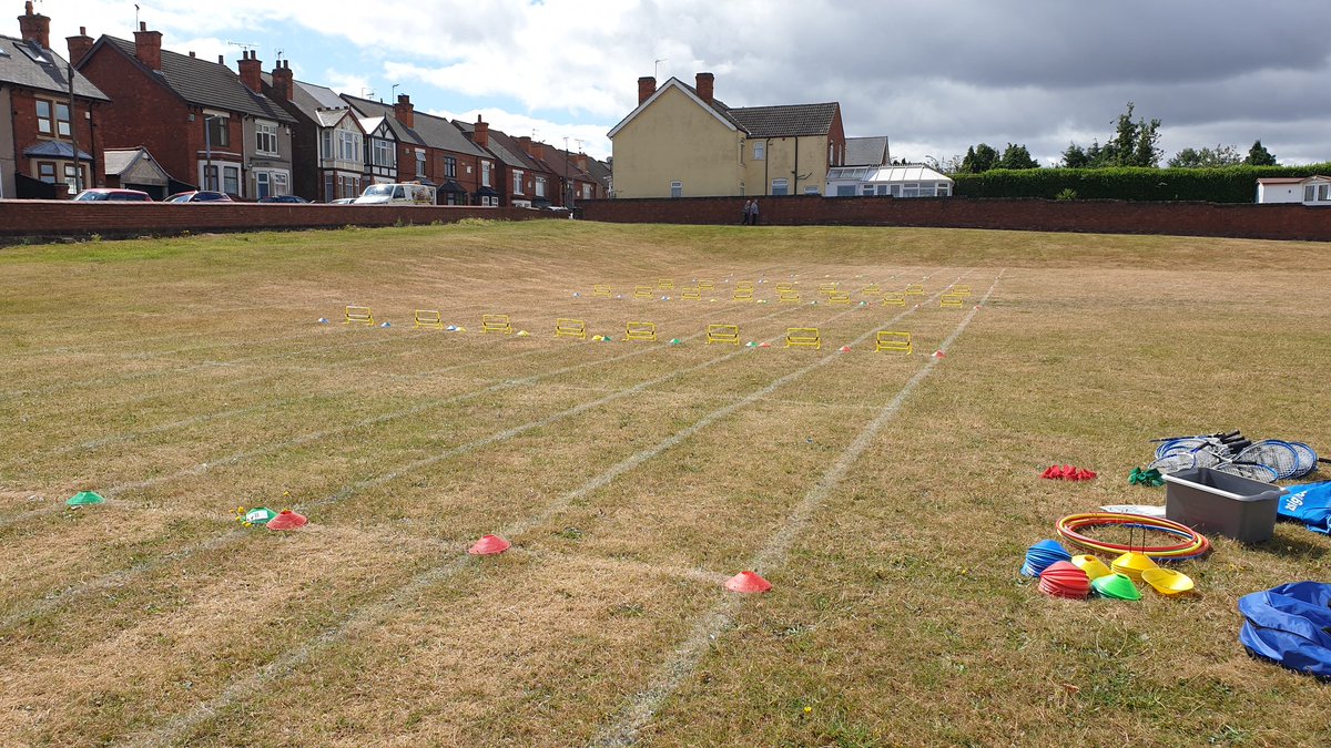 1 last sportsday to get in before lunch!! All set up for year 6 to race for 1 last time!