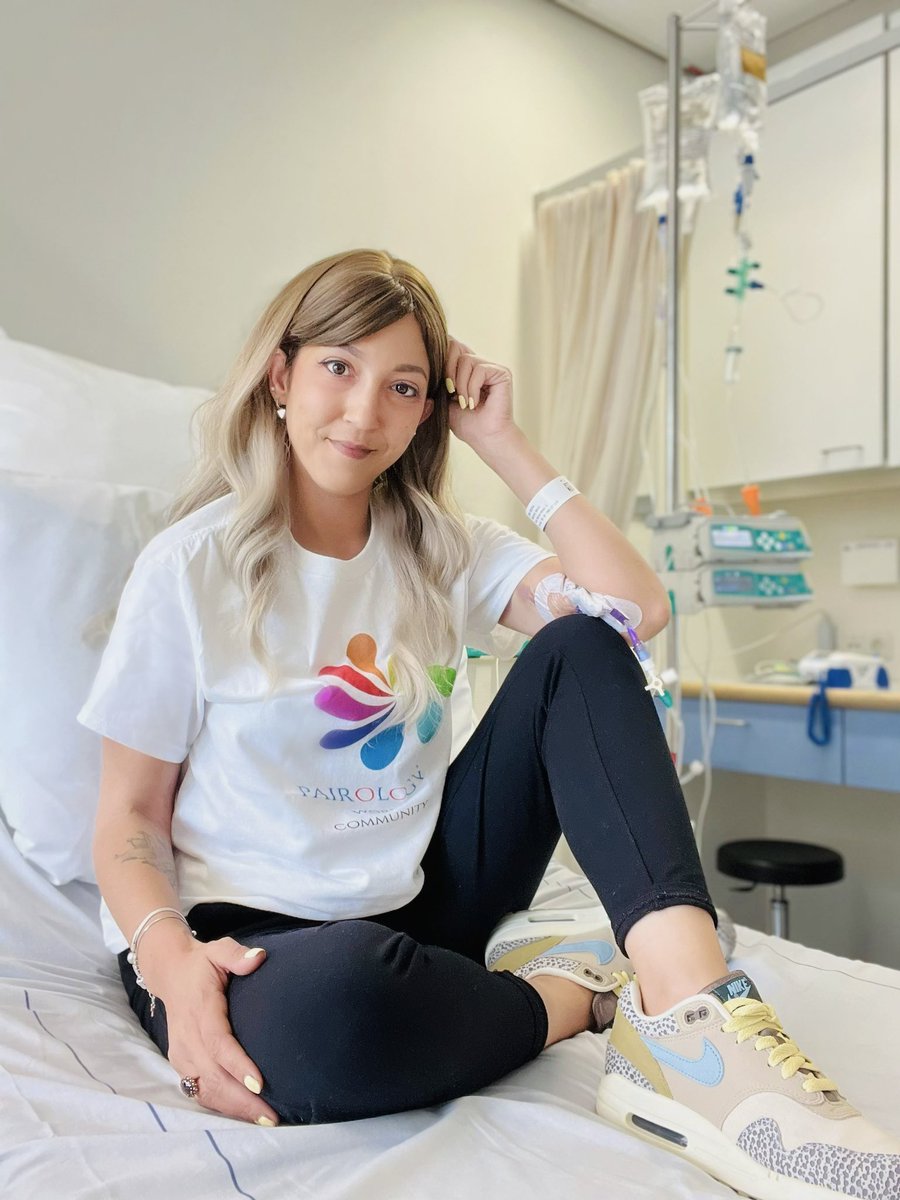 Hey #vevefam ❤️

Today i’m having my last round of chemo.Glad i got through this reasonably well.Also, your support really helped me get through this,i can’t thank you enough for that!The <a href="/pairology/">Pairology</a> shirt i saved for the last cure hoping it brings me luck🤞🏼

#VeVeCommunity #veve