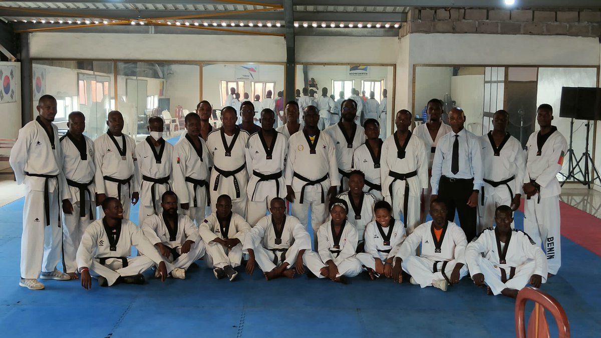 🥋Fier d'avoir participé au séminaire de formation sur les nouvelles règles d'arbitrage organisé par la fédération béninoise 🇧🇯 de Taekwondo 🥋 #FBTAE #CANAL3BENIN @PATINVOH_Steven