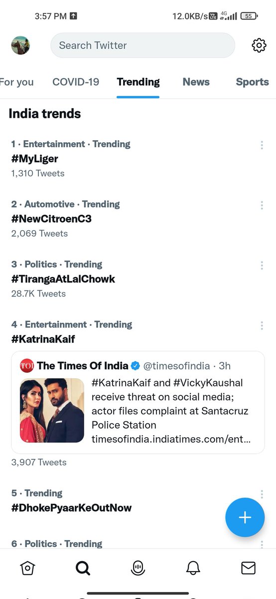 FanOfVijayDeva3's tweet photo. India wide trending #MyLiger https://t.co/yrcFuw7tYF