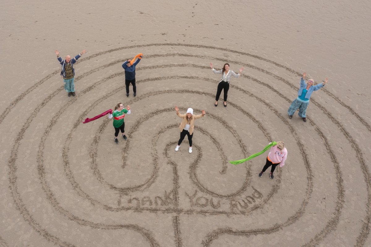 cocacolaie's tweet image. There&apos;s only 48 hours left to apply for the 2022 Coca-Cola #ThankYouFund! To be in with a chance to receive a €5,000 or €10,000 grant for your organisation, visit coca-cola.ie/thankyou