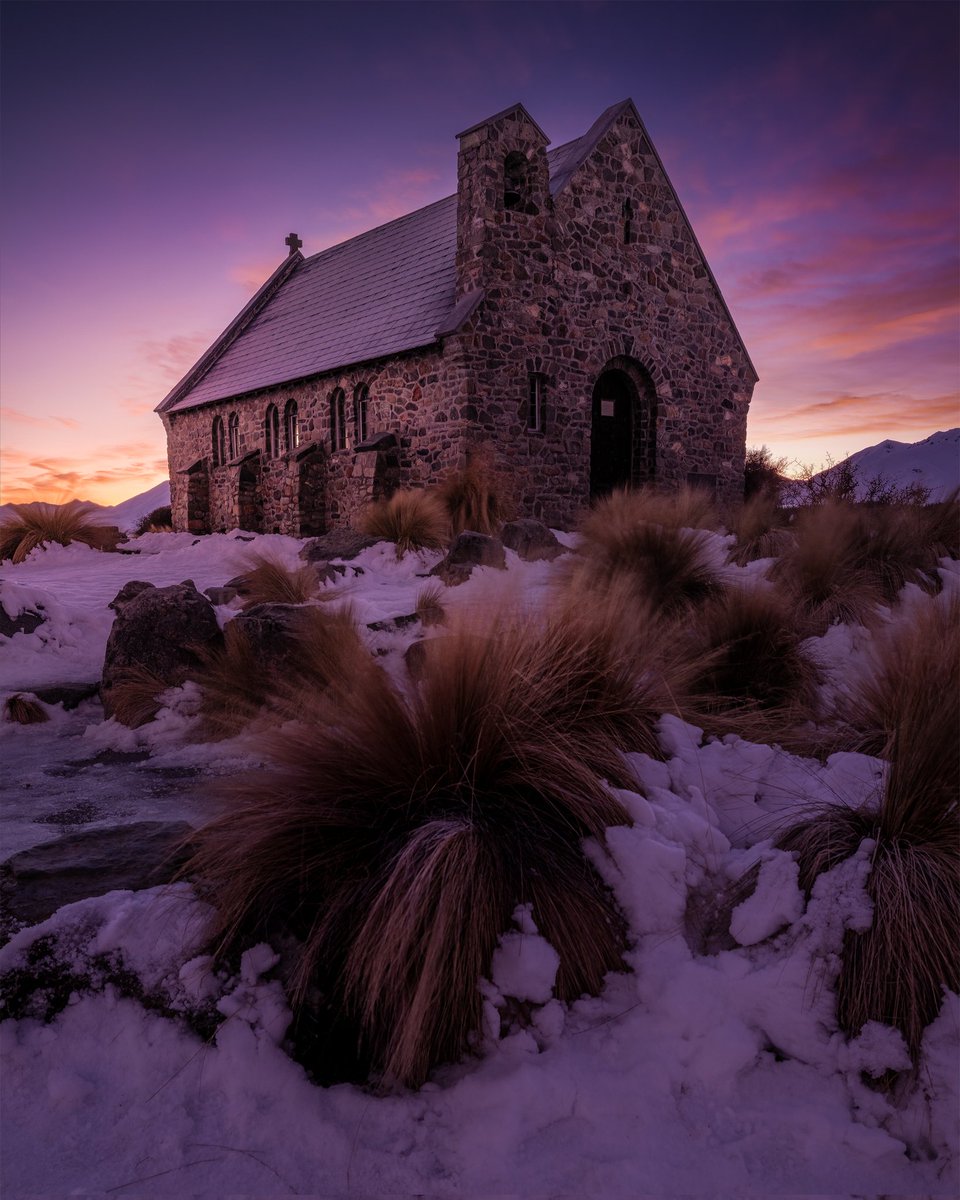 RMacvillain's tweet photo. Church of the good Sheppard 
Tekapo New Zealand https://t.co/HBZ2dcQsuG
